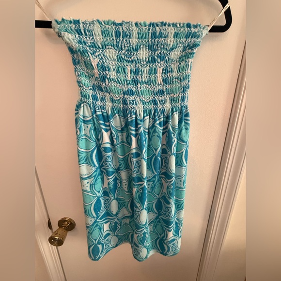 Lilly Pulitzer. Bridgette Strapless Smocked Dress. Size Medium. - Picture 2 of 8